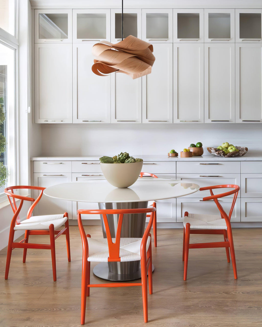 Lámpara Colgante Elara de Madera para Ambiente y Estilo en Comedor