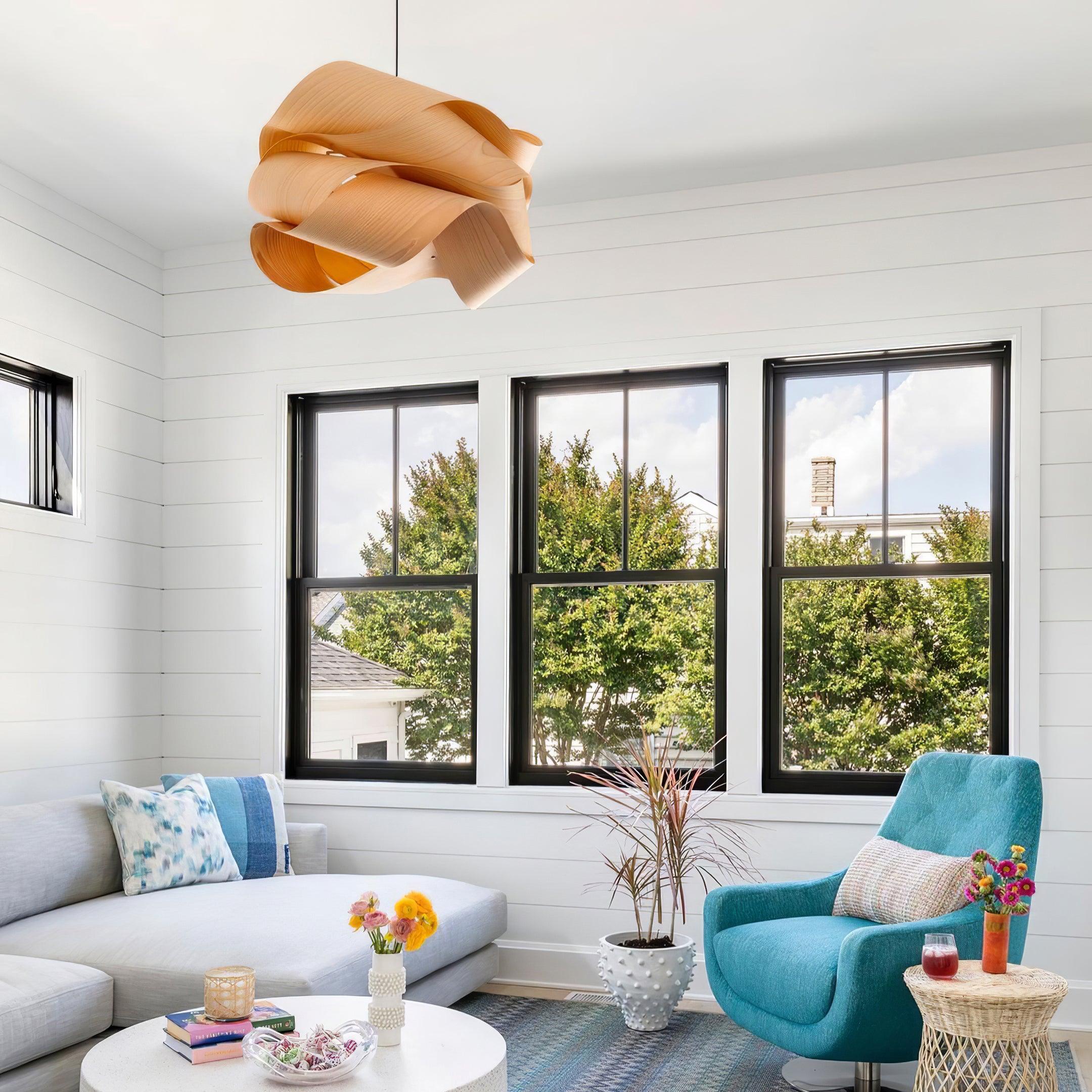 Lámpara Colgante Elara de Madera para Ambiente y Estilo en Comedor