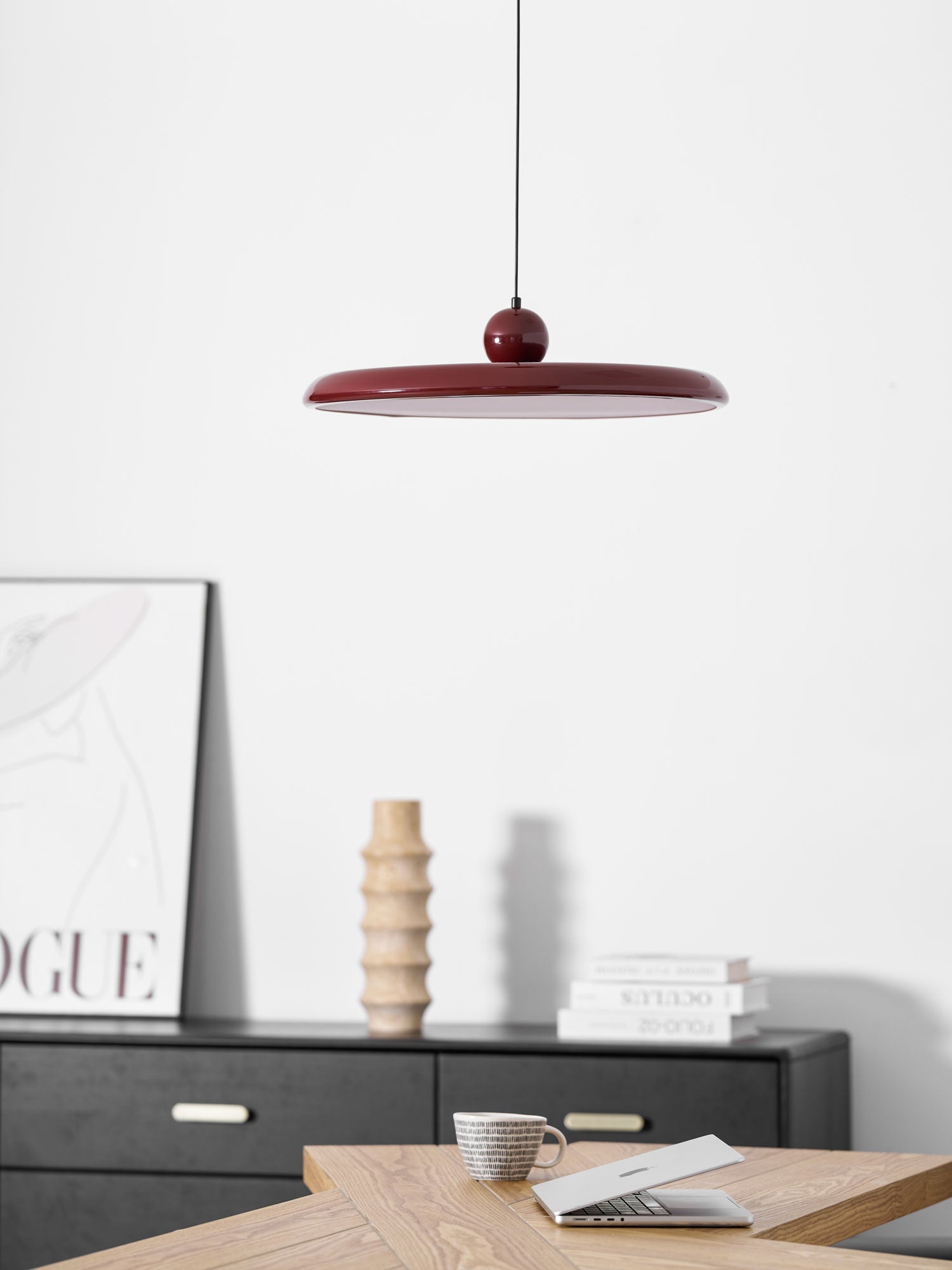 Contemporary Round LED Pendant Light | Ormexis