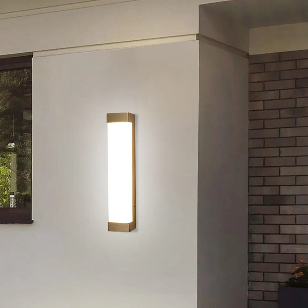 Modern Linear Outdoor Sconce | Ormexis