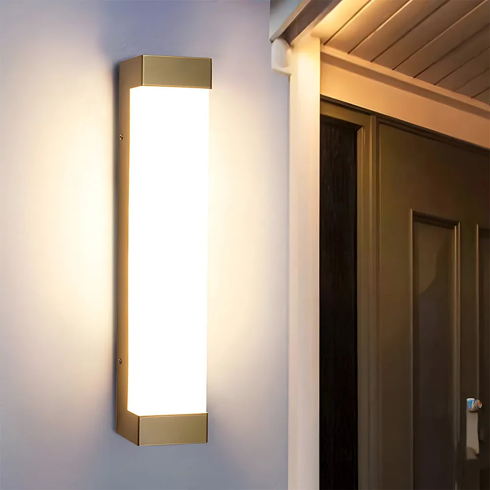 Modern Linear Outdoor Sconce | Ormexis