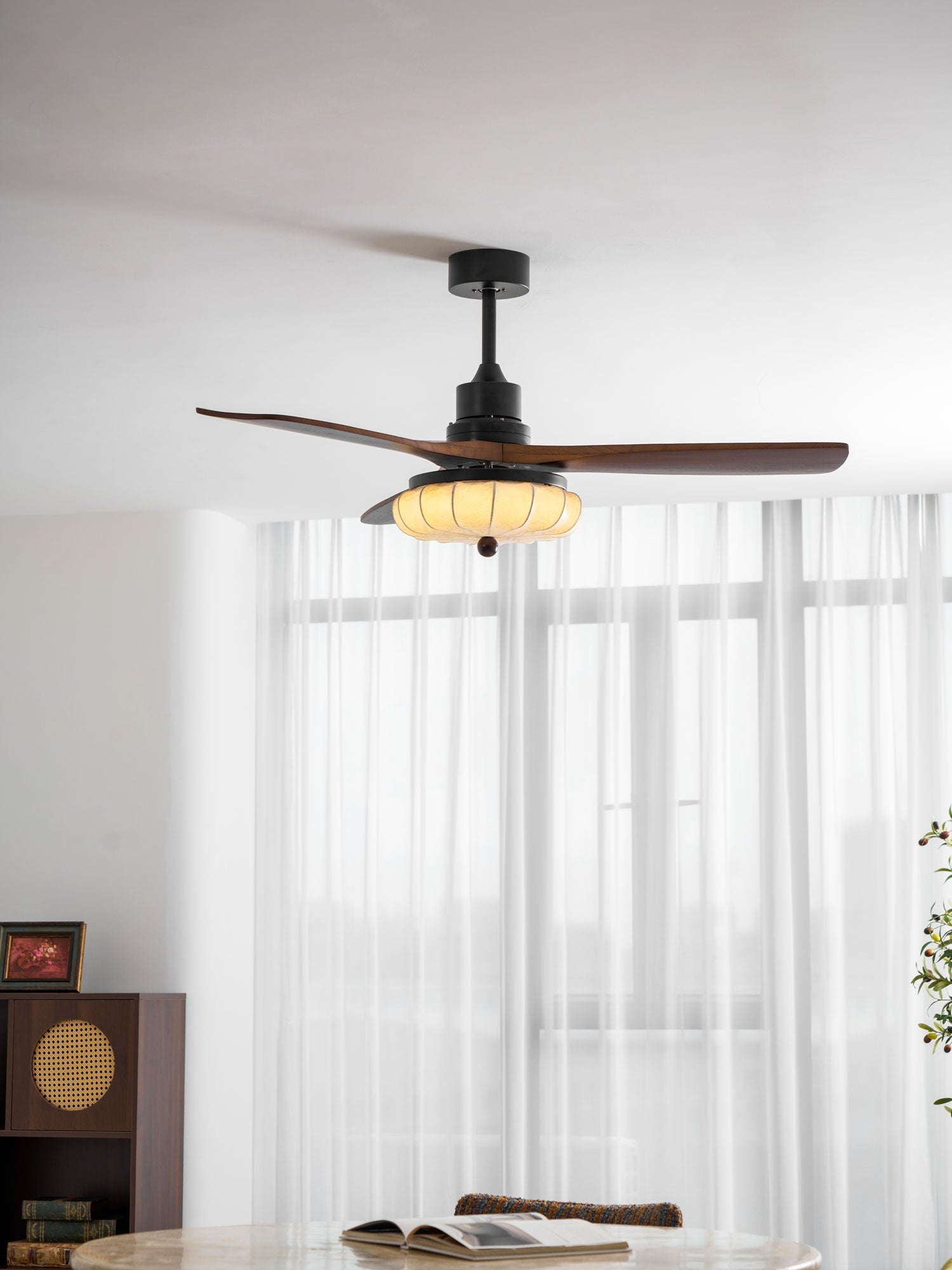 Fluted Glass Ceiling Fan Light | Ormexis