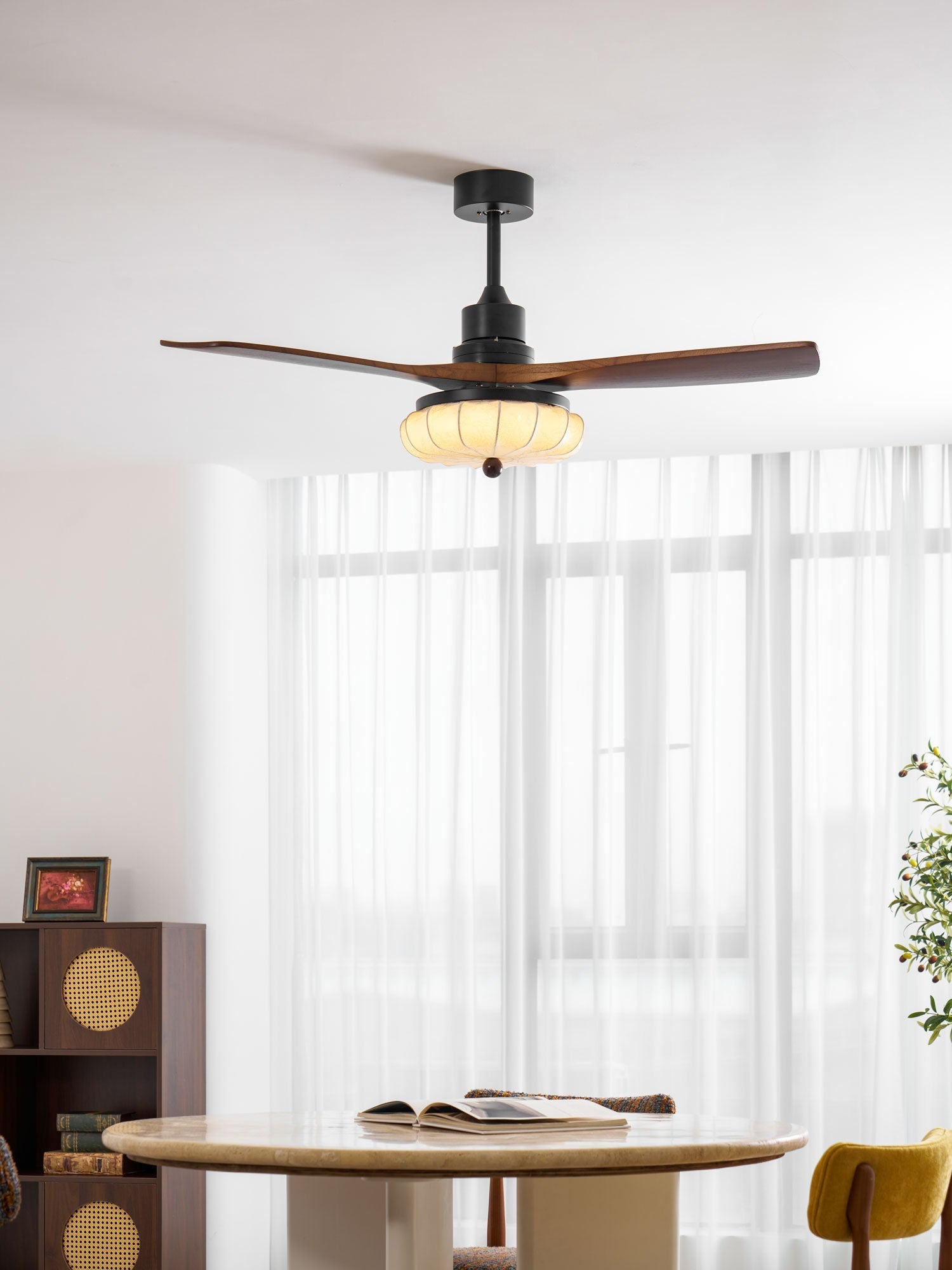 Fluted Glass Ceiling Fan Light | Ormexis