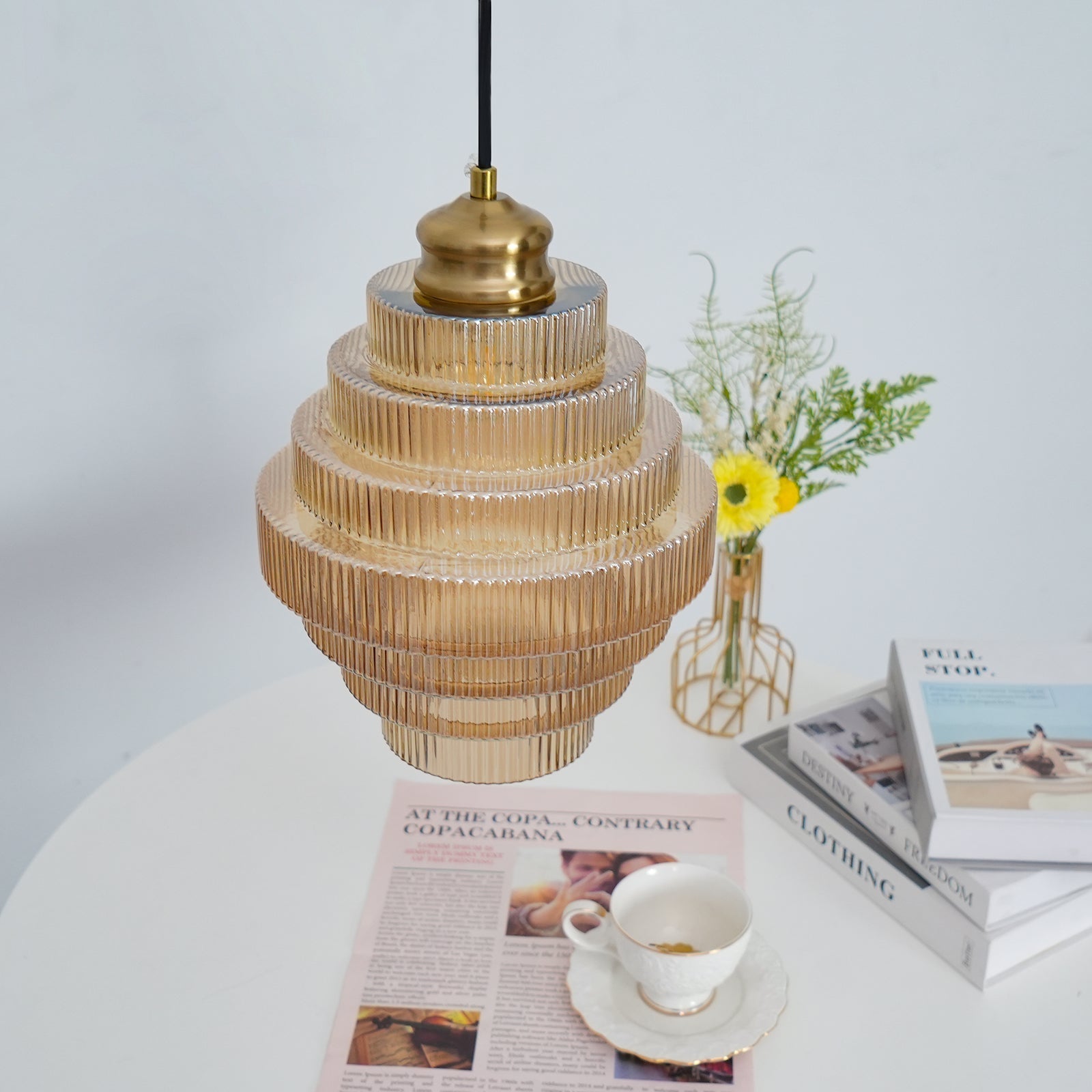 Vintage Tiered Glass Pendant Lamp | Ormexis