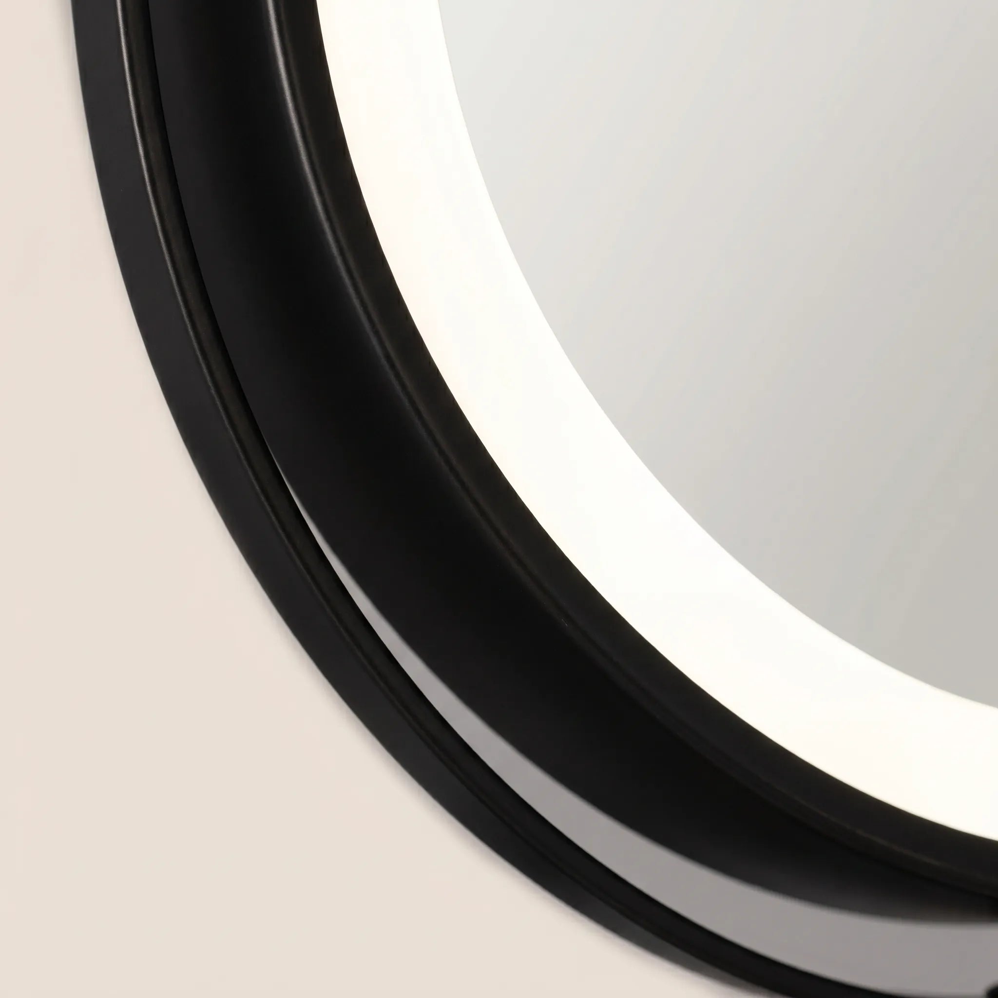 Specchio LED da Parete - Applicazione Trucco Dettagliato - Ormexis