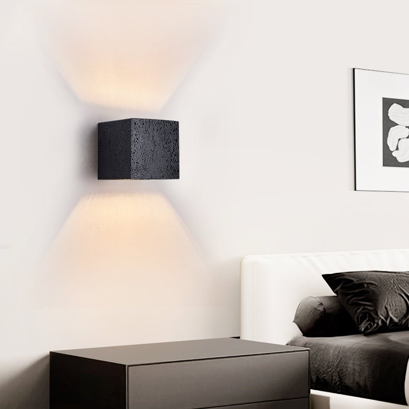 Thervain monolittisk vegglampe med skyggestøp | Ormexis