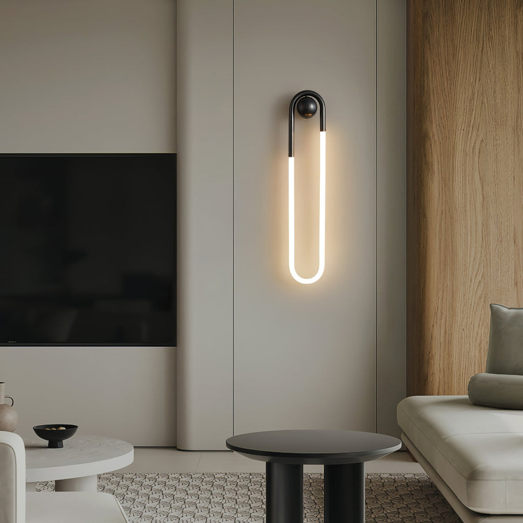 Moderní nástěnná lampa Lunara pro elegantní současné prostory