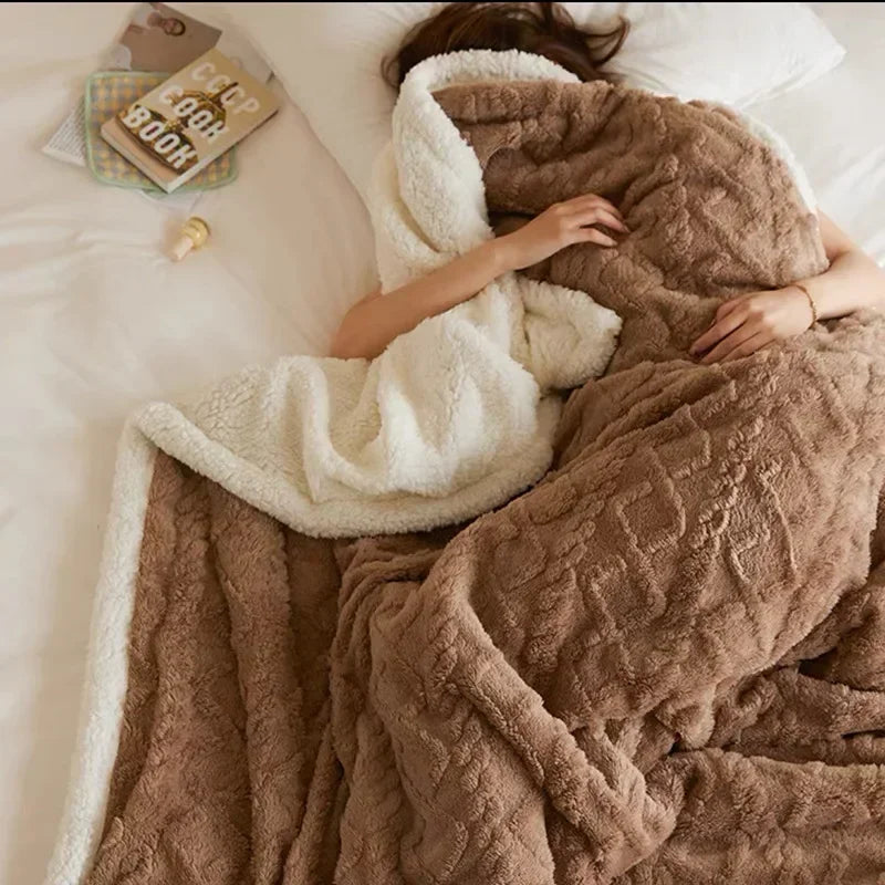LuxyCozy silná deka z ovčí vlny s měkkostí fleecu pro lehké zimní teplo