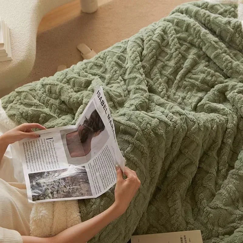 LuxyCozy silná deka z ovčí vlny s měkkostí fleecu pro lehké zimní teplo