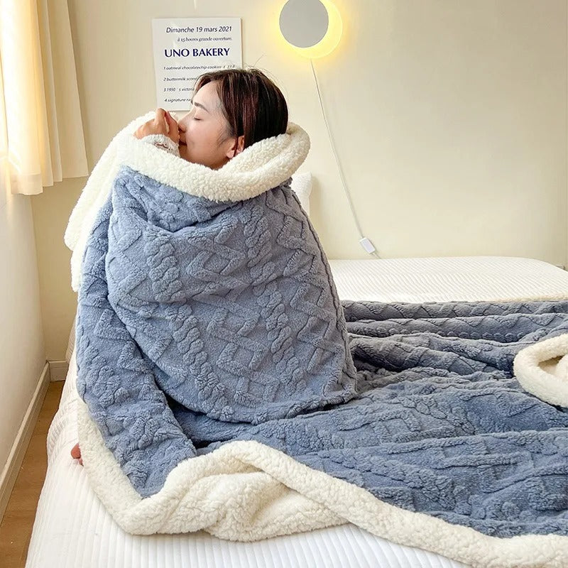 LuxyCozy silná deka z ovčí vlny s měkkostí fleecu pro lehké zimní teplo