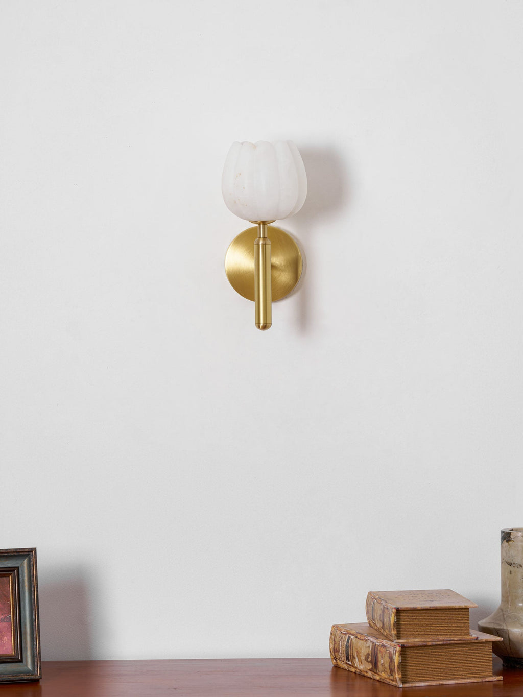 Fiore vägglampa i alabaster | Ormexis
