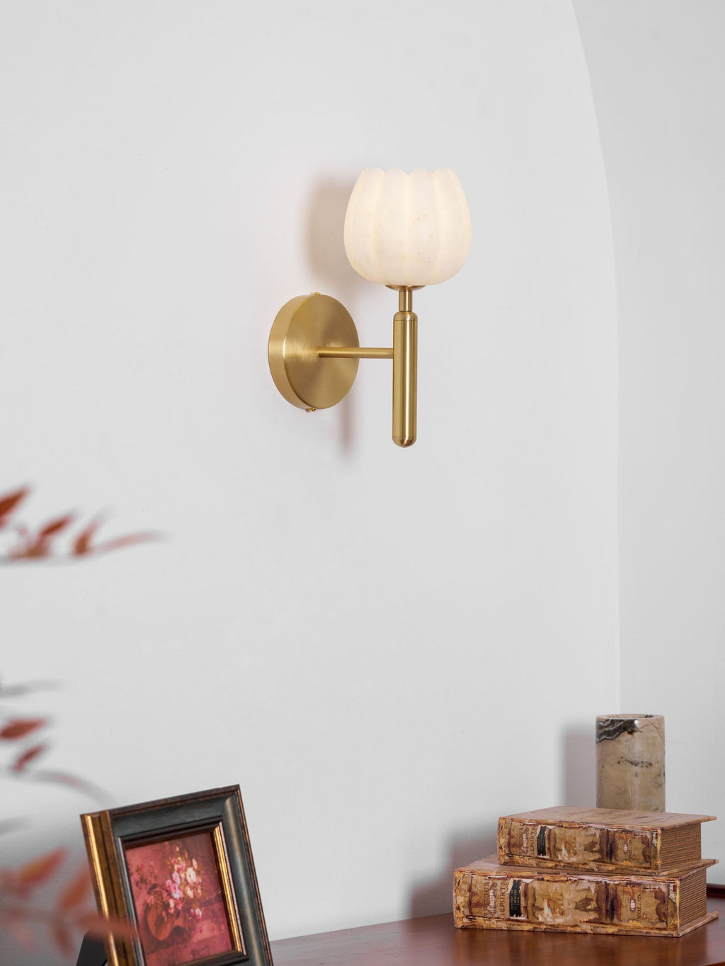 Fiore vägglampa i alabaster | Ormexis