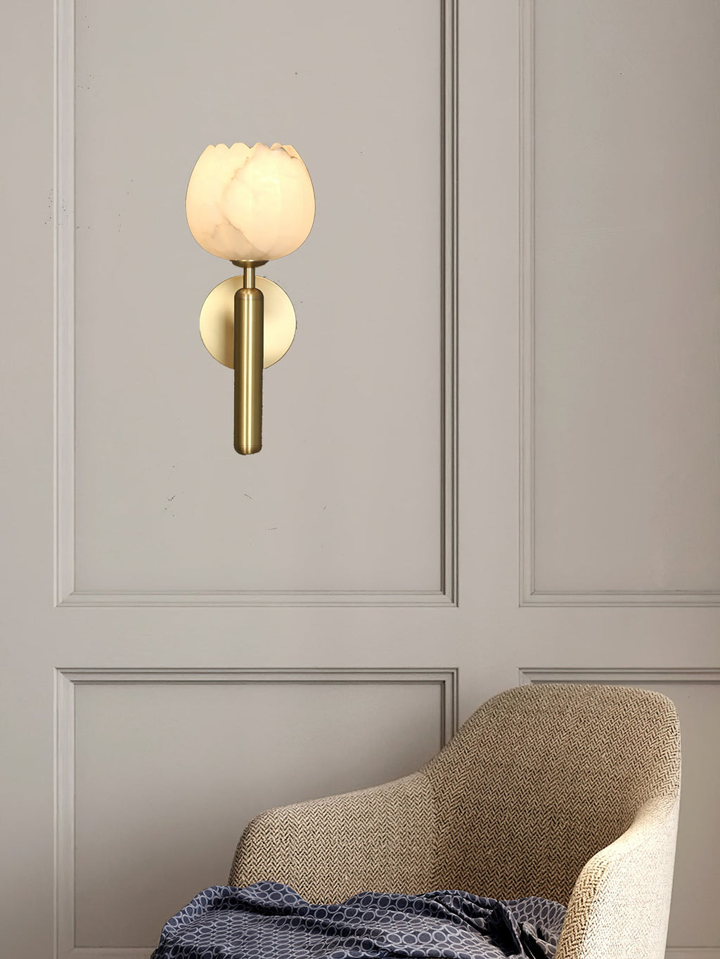 Aplică de perete în stil Art Nouveau, în formă de lalea | Ormexis