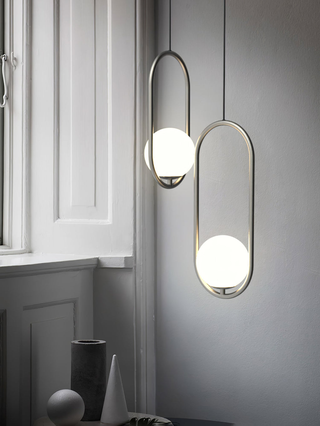 Sleek Modern Pendant Ceiling Lamp | Ormexis