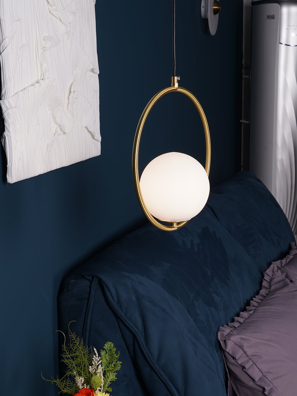 Sleek Modern Pendant Ceiling Lamp | Ormexis