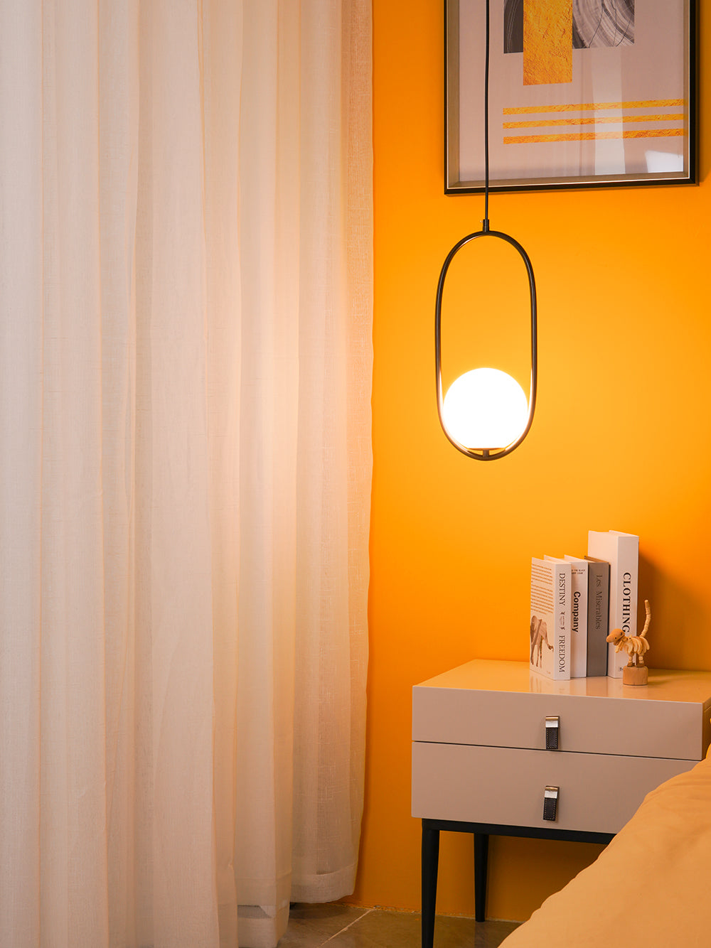 Sleek Modern Pendant Ceiling Lamp | Ormexis