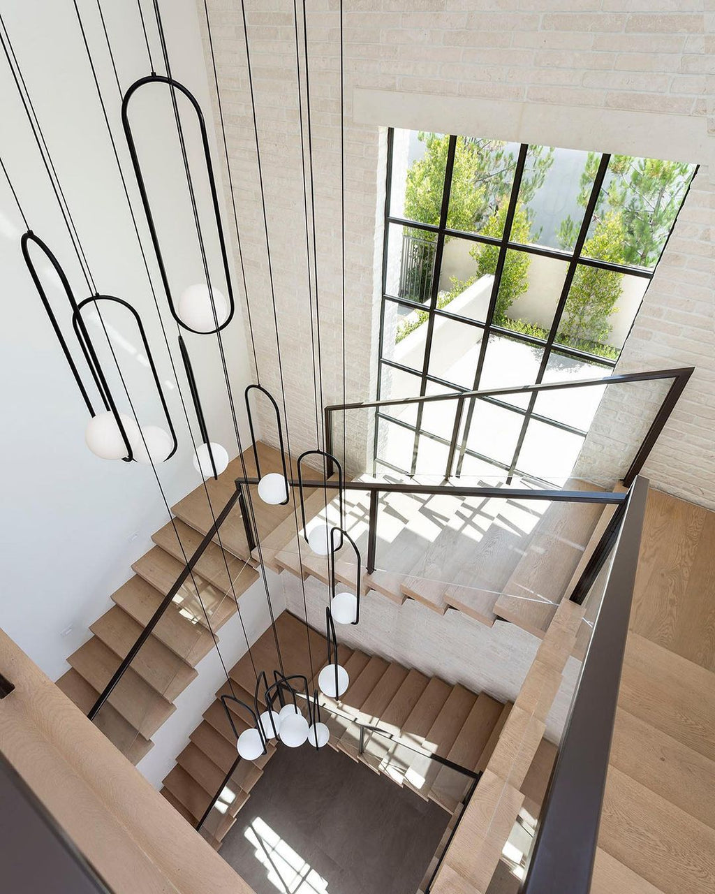 Sleek Modern Pendant Ceiling Lamp | Ormexis