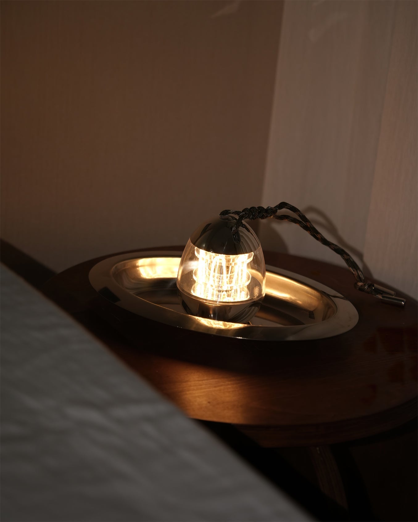 Nomad Glow -kannettava lamppu | Ormexis
