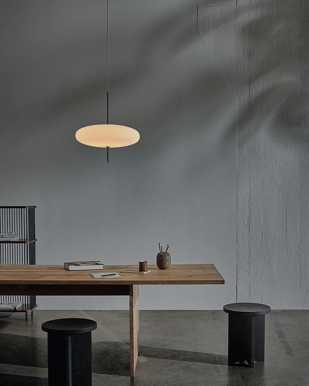 Model 2065 Midcentury-riippuvalaisin | Ormexis
