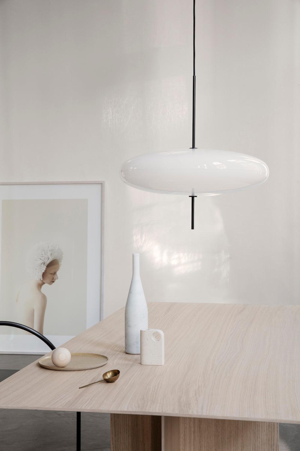 Model 2065 Midcentury-riippuvalaisin | Ormexis