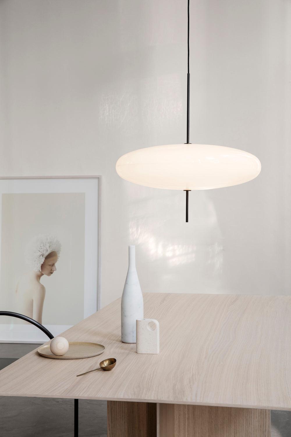 Model 2065 Midcentury-riippuvalaisin | Ormexis