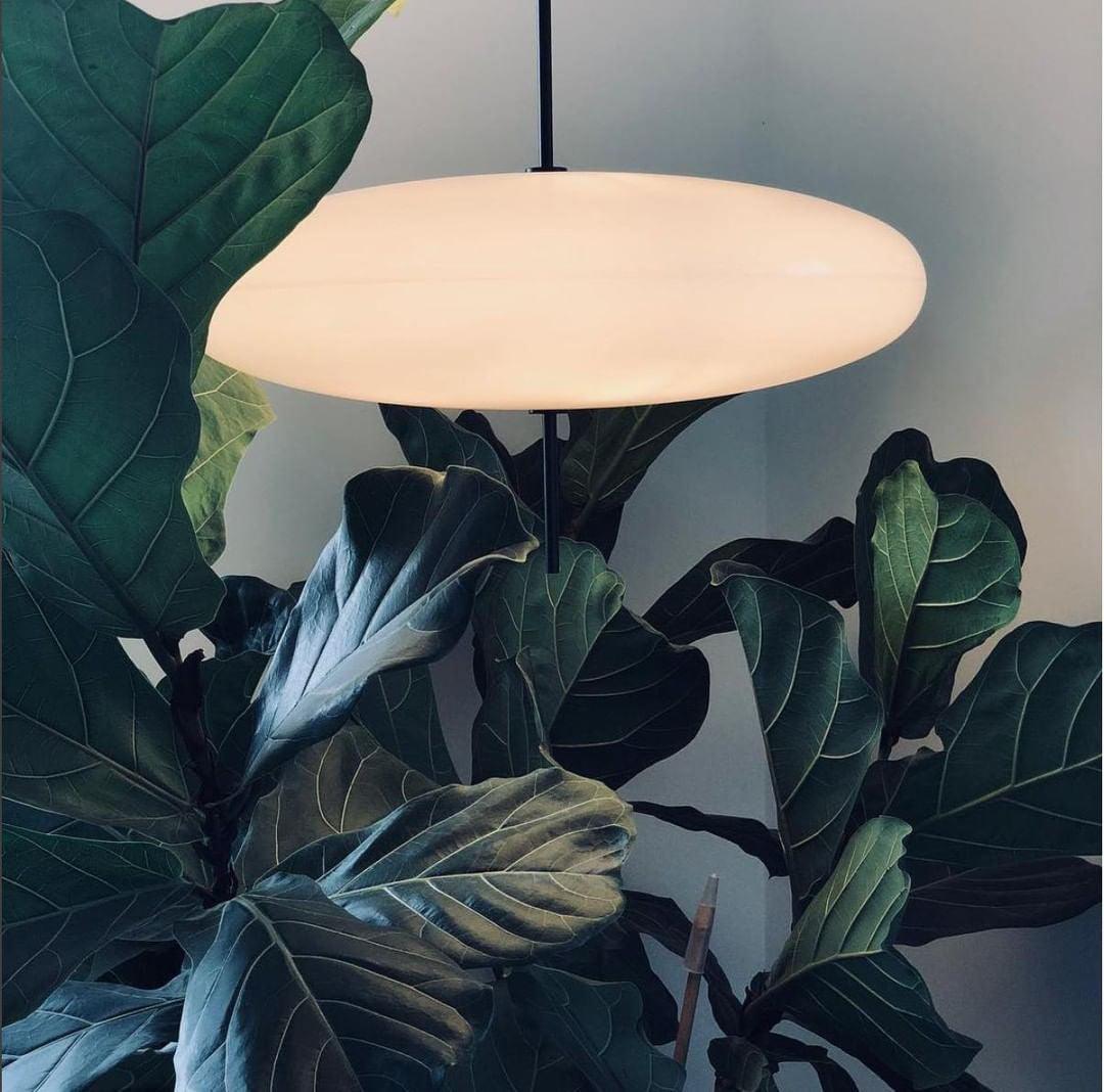 Model 2065 Midcentury-riippuvalaisin | Ormexis