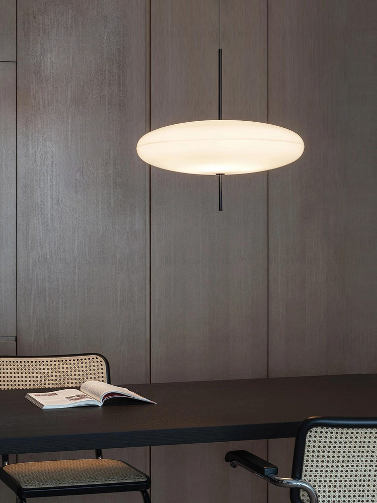 Model 2065 Midcentury-riippuvalaisin | Ormexis