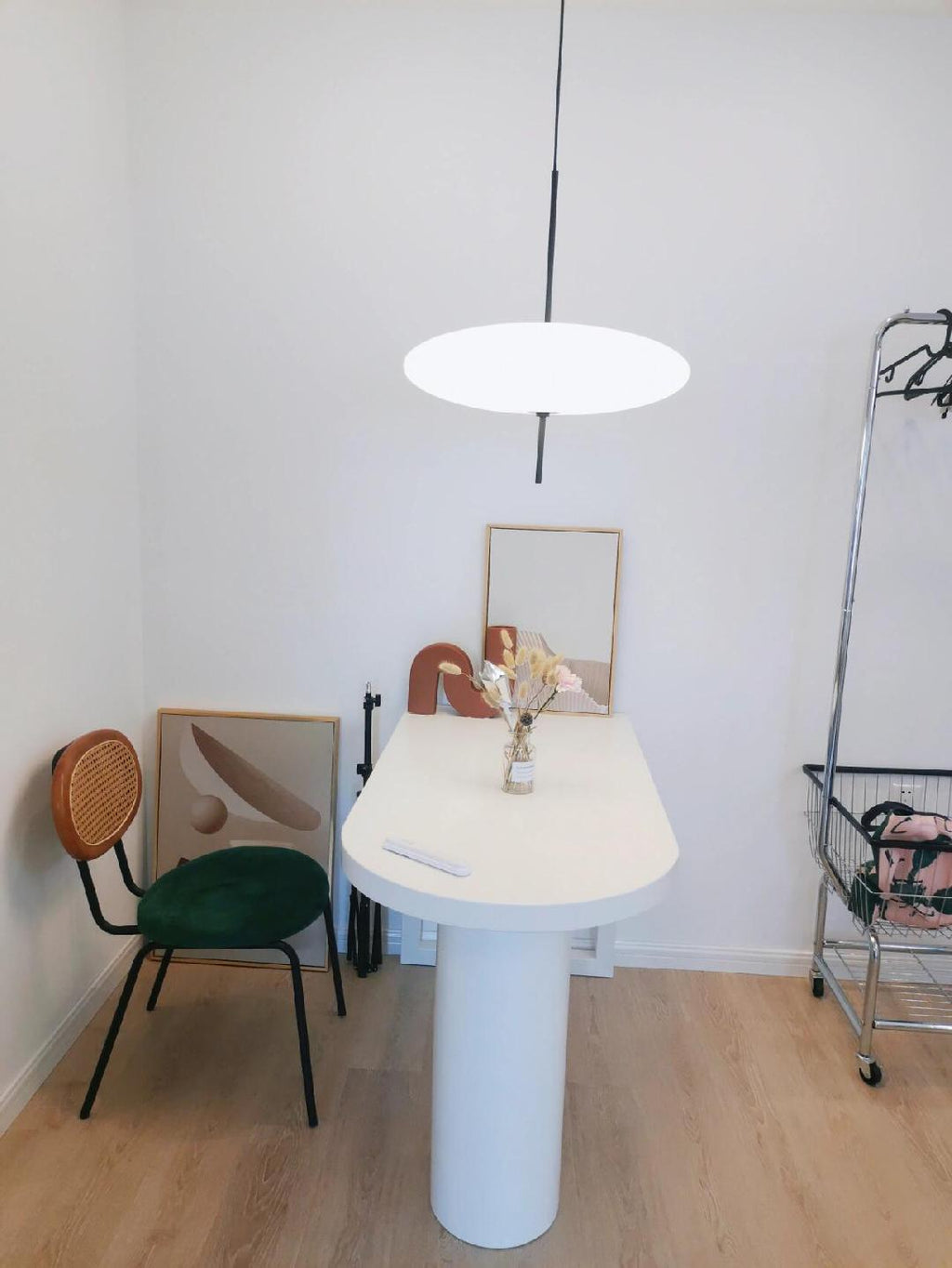 Model 2065 Midcentury-riippuvalaisin | Ormexis