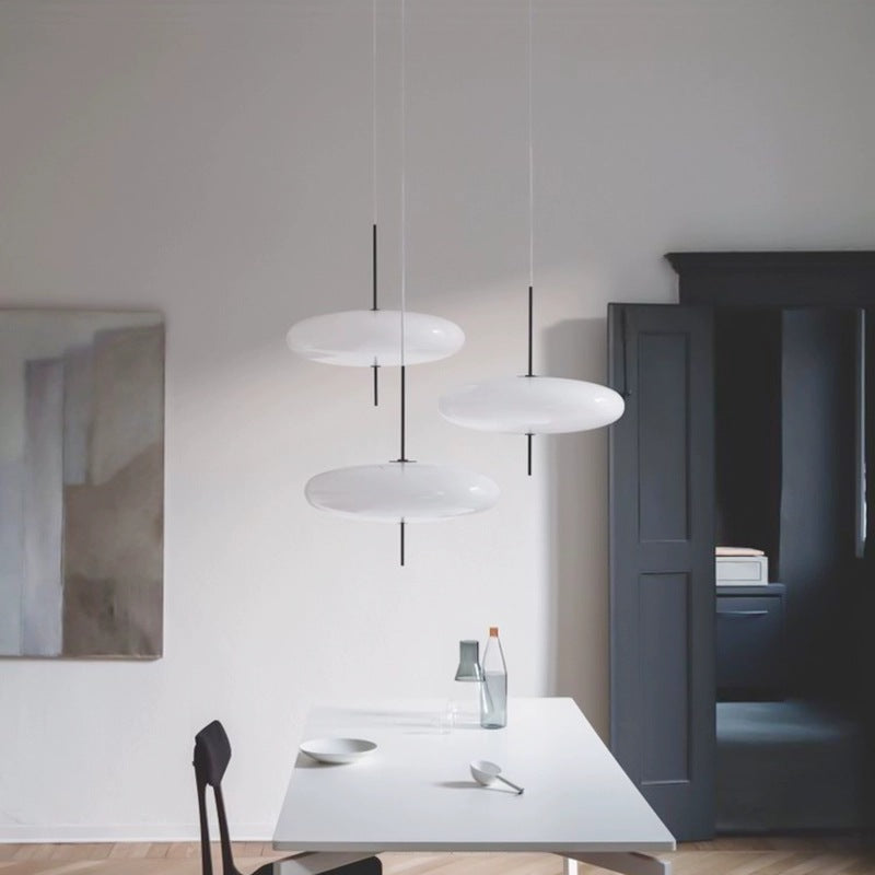 Model 2065 Midcentury-riippuvalaisin | Ormexis
