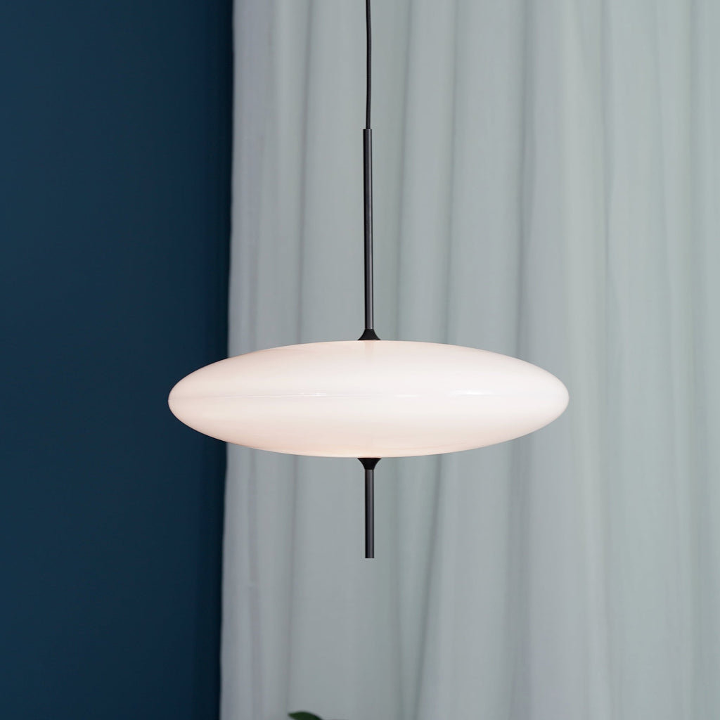 Model 2065 Midcentury-riippuvalaisin | Ormexis