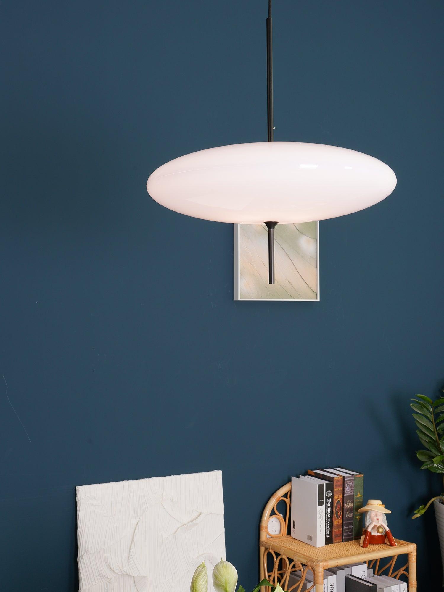 Model 2065 Midcentury-riippuvalaisin | Ormexis