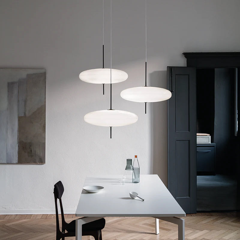 Model 2065 Midcentury-riippuvalaisin | Ormexis