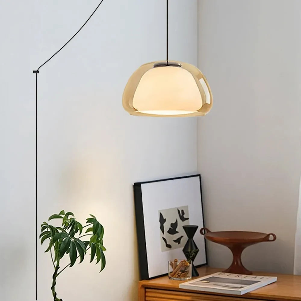 Minimalistinen lasiriippuvalaisin | Ormexis