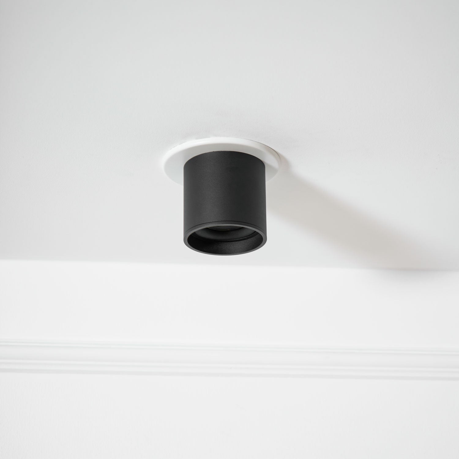 Vireon Modern Spot Ceiling Light | Ormexis