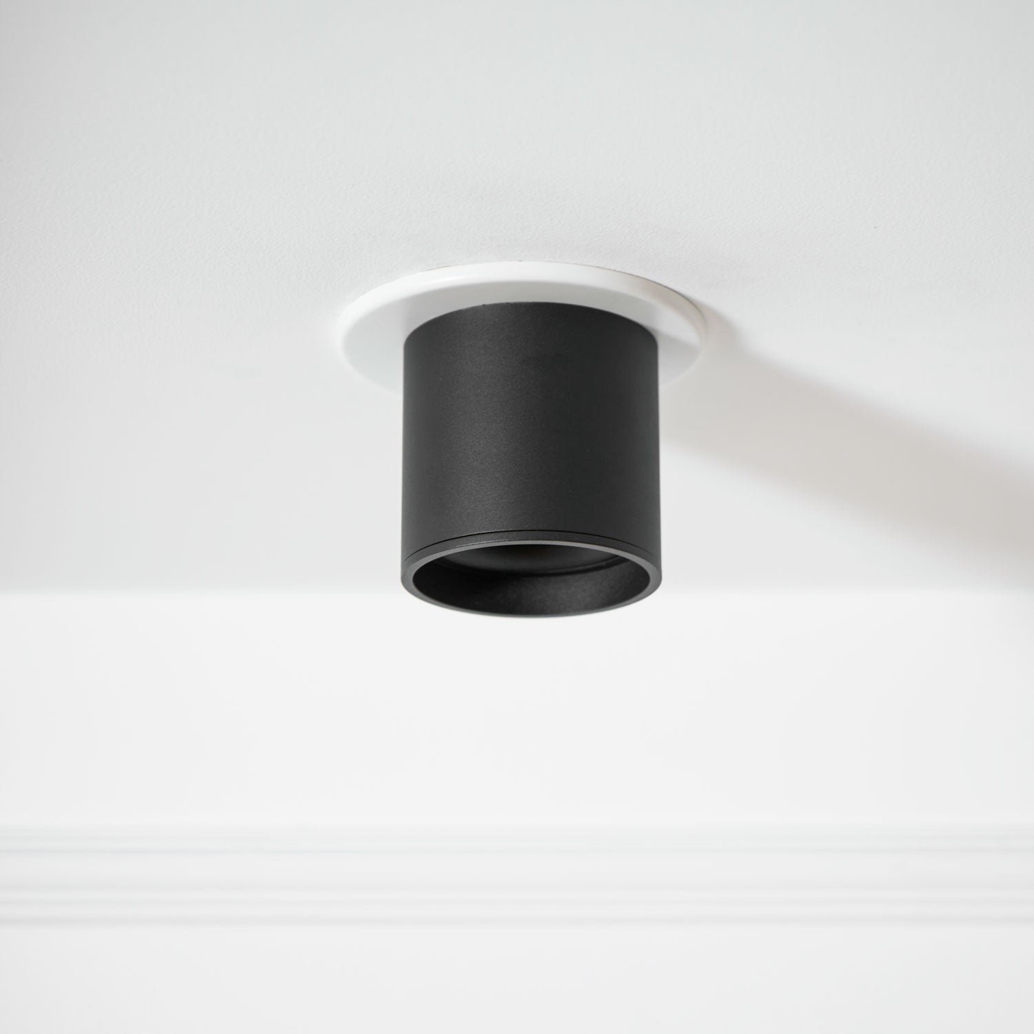 Vireon Modern Spot Ceiling Light | Ormexis