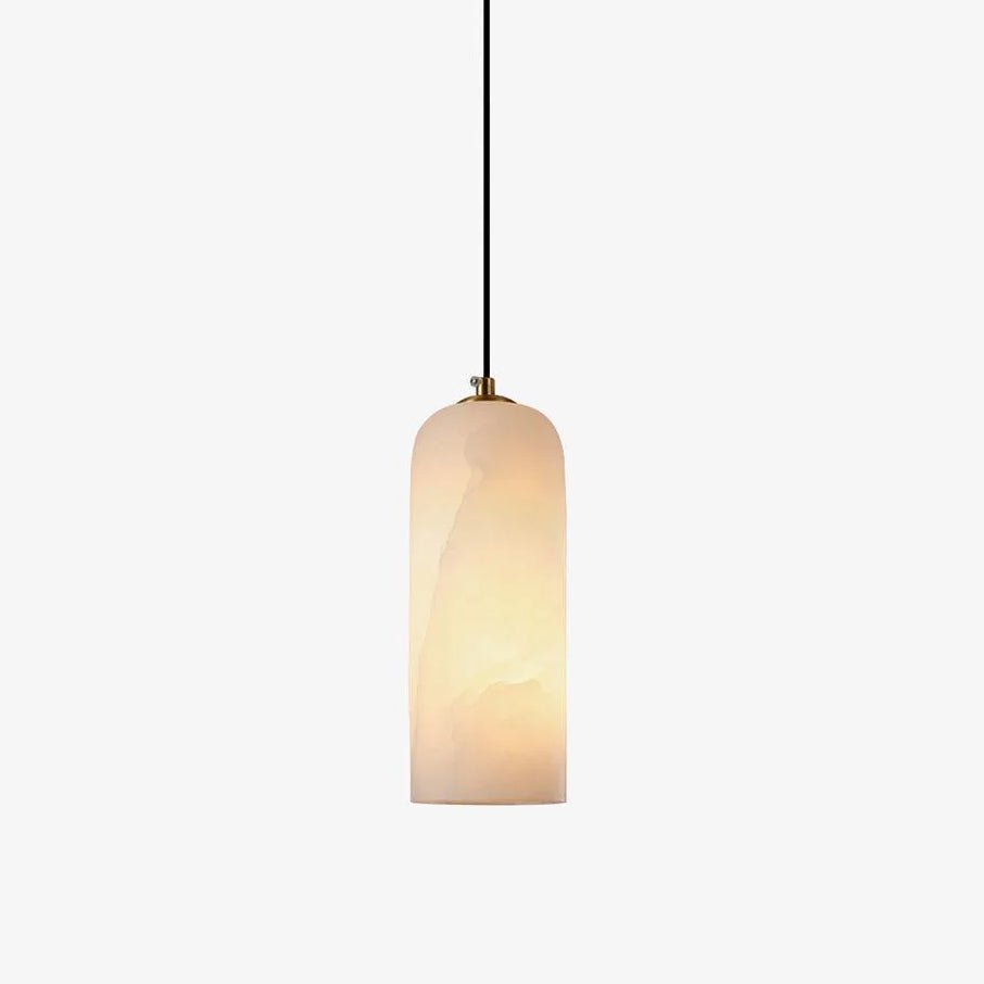Moderne globependellampe i alabast med messingfinish | Ormexis