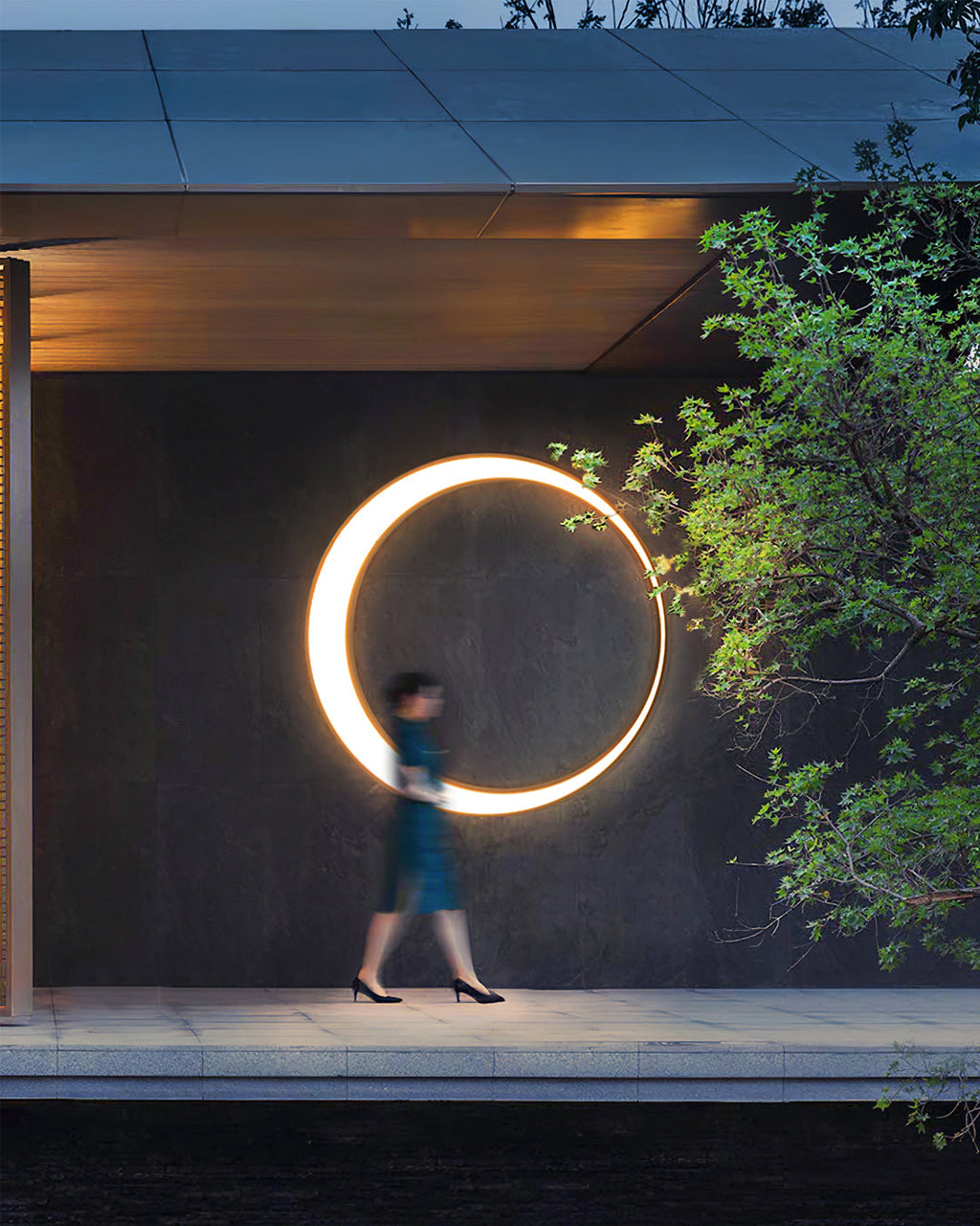 Minimalistyczna lampa pierścieniowa Lunar | Ormexis
