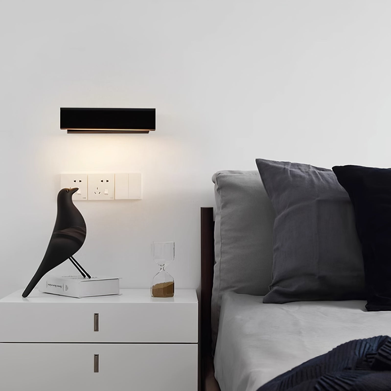Scandinavian Angular Wall Sconce | Ormexis