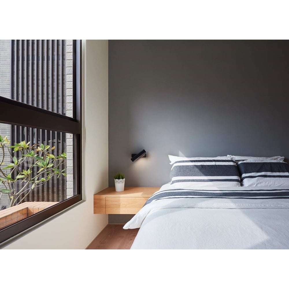 Scandinavian Angular Wall Sconce | Ormexis