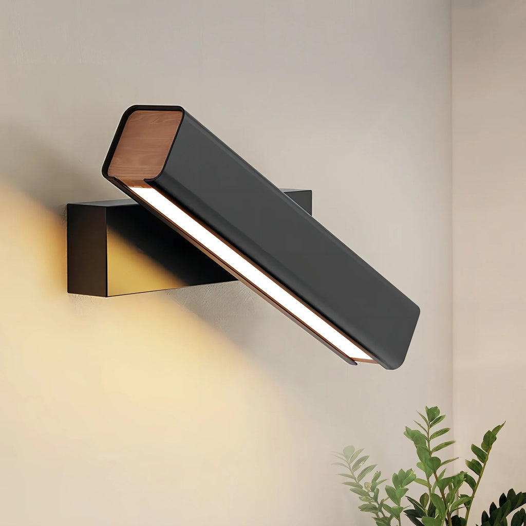 Scandinavian Angular Wall Sconce | Ormexis