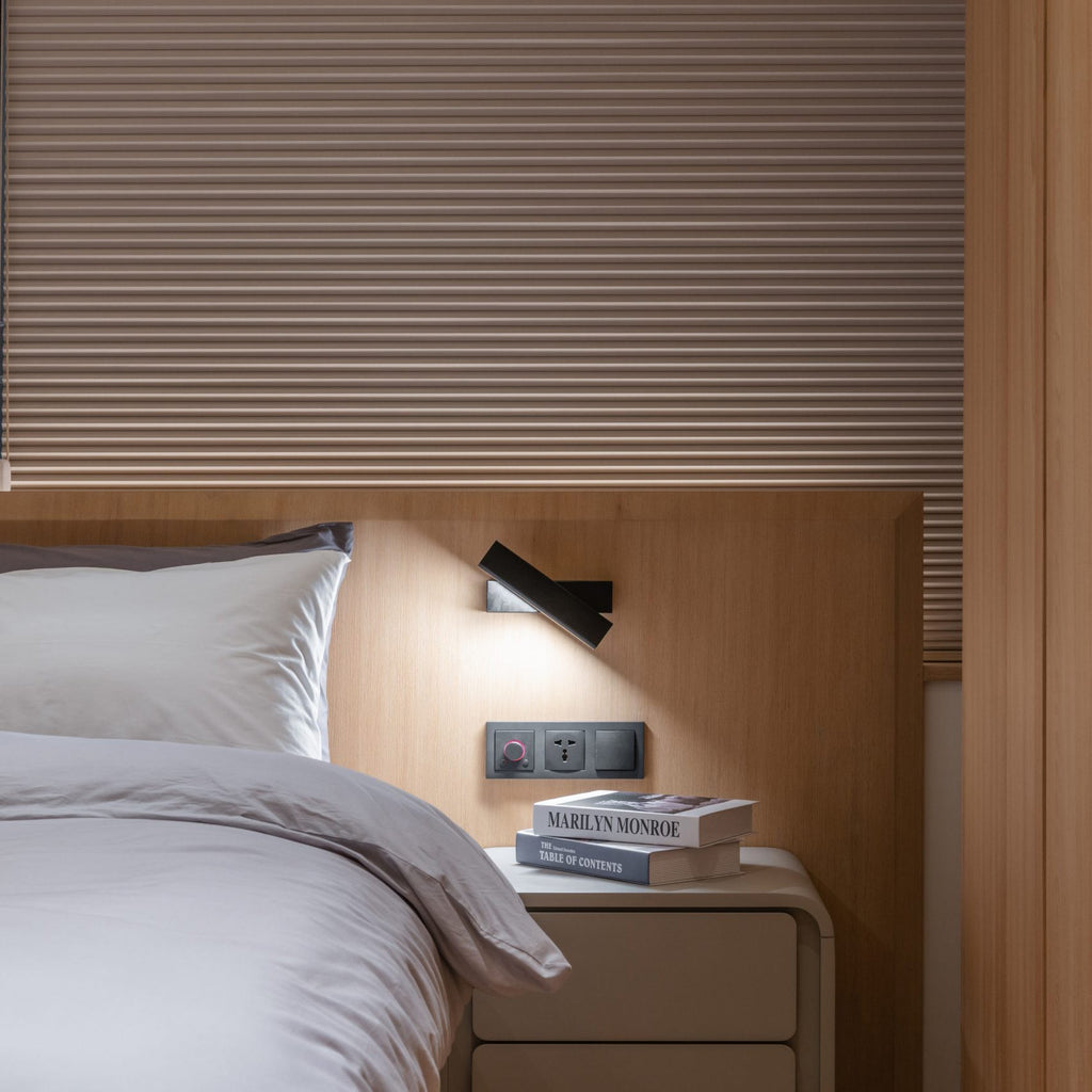 Scandinavian Angular Wall Sconce | Ormexis