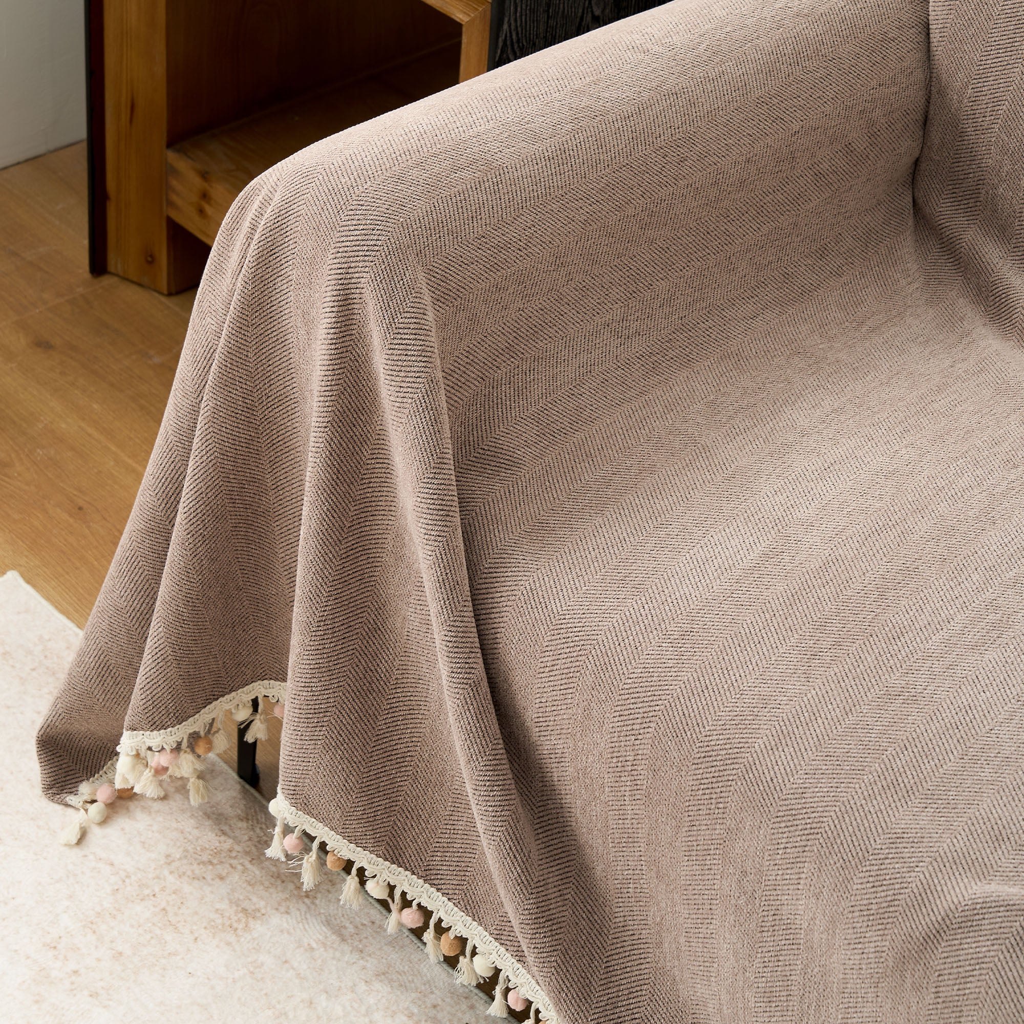 Herringbone Tassel Sofa Cover | Ormexis