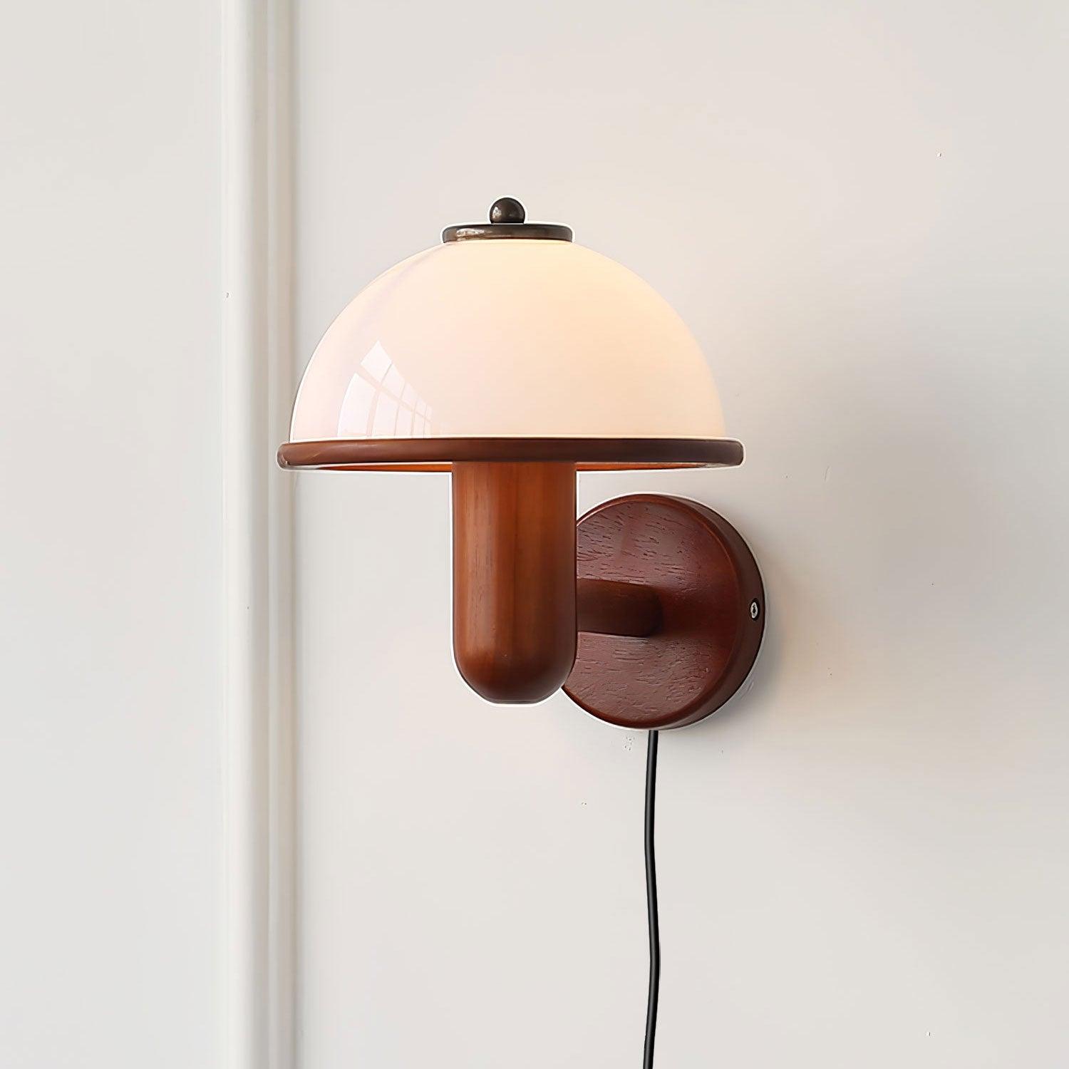 Nástěnné svítidlo ze skandinávského dubového dřeva | Ormexis