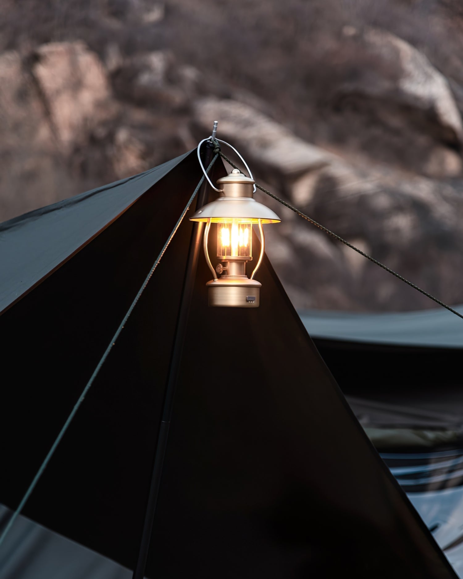 Nautical Inspired Lantern Light | Ormexis