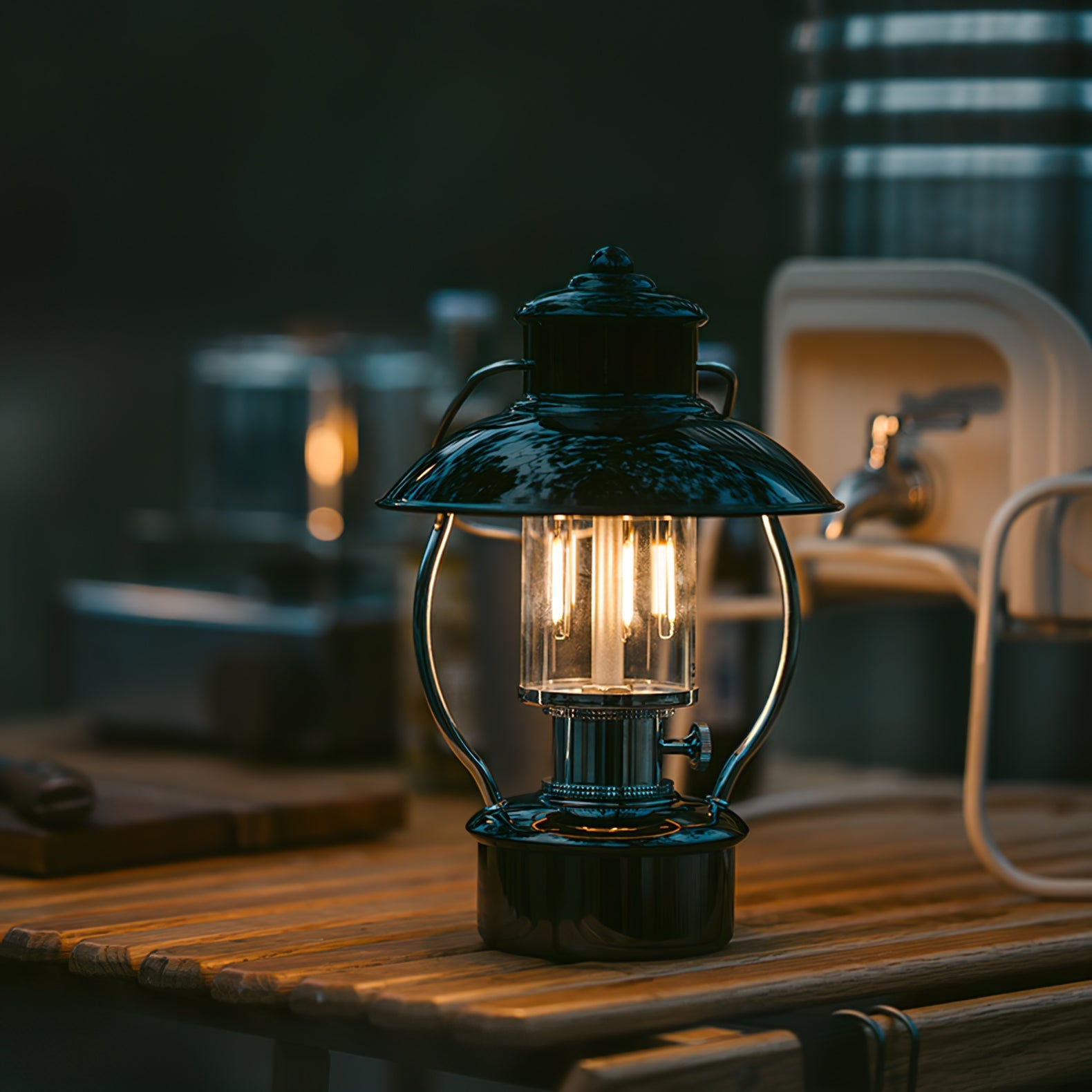 Nautical Inspired Lantern Light | Ormexis