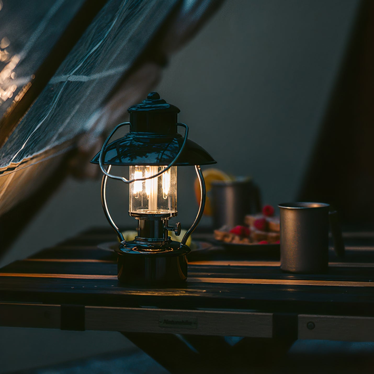 Nautical Inspired Lantern Light | Ormexis