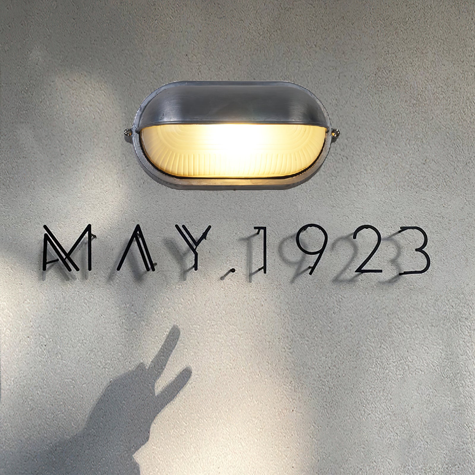 Przemysłowa lampa ścienna typu bulkhead | Ormexis