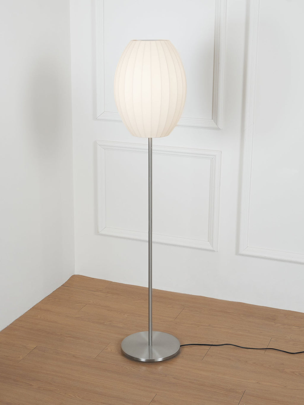 Spherical Ribbed Shade Floor Lamp | Ormexis