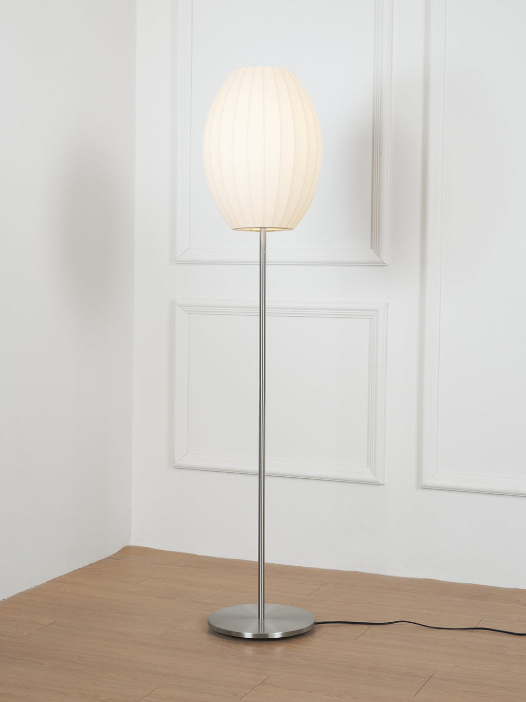 Spherical Ribbed Shade Floor Lamp | Ormexis