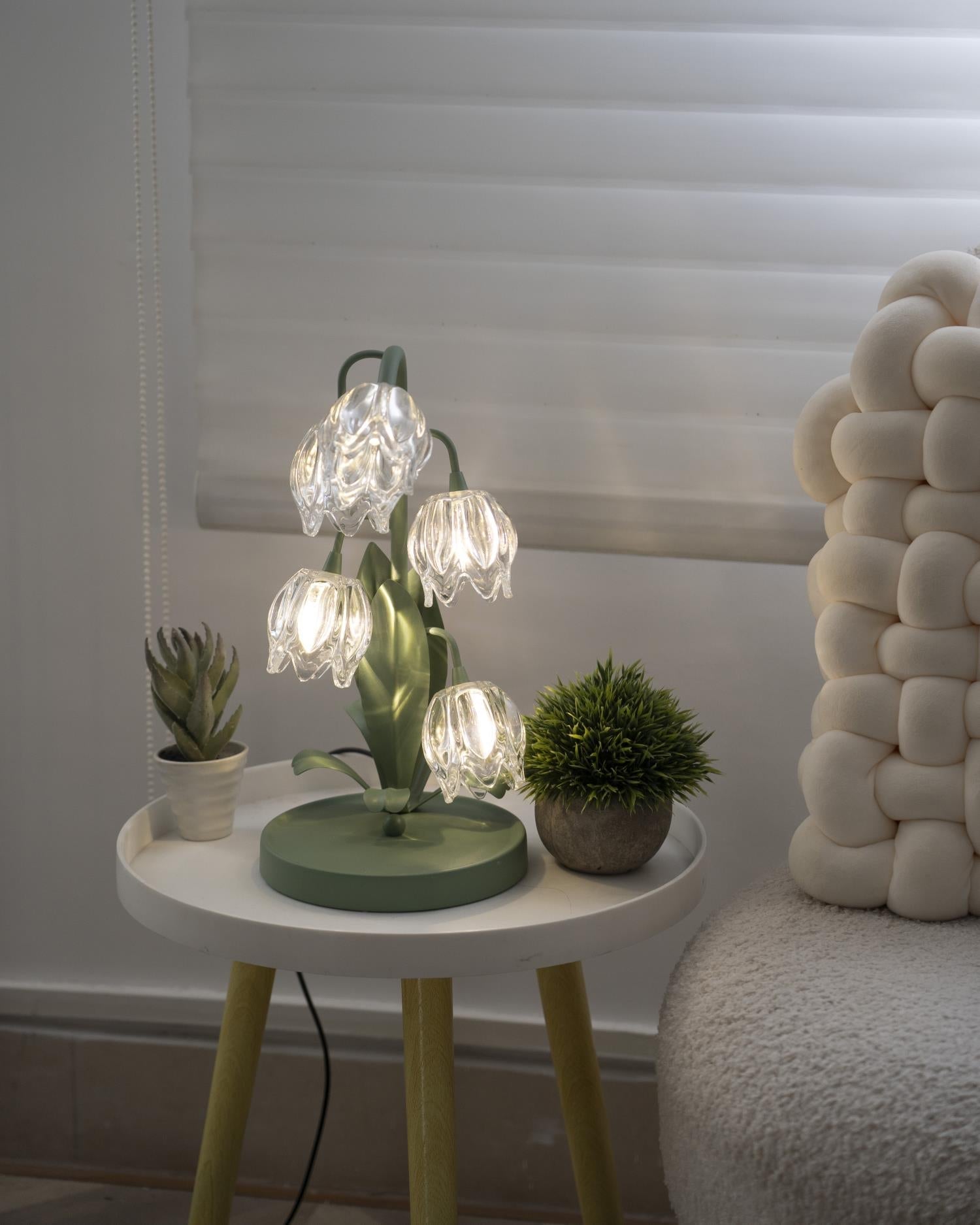 Kryształowa lampa stołowa Lily | Ormexis